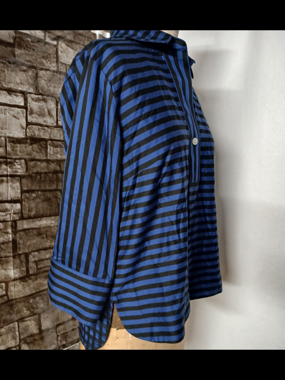 Hinson  Wu Striped Blue and Black Collared Women's Top - Picture 7 of 10